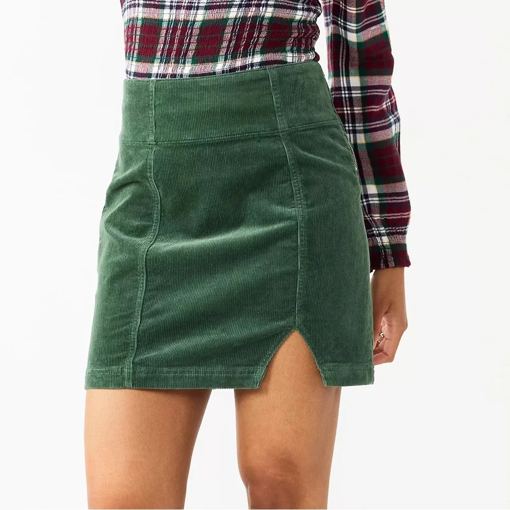 SO High Rise Side Notch Mini Skirt - Picture 6 of 7